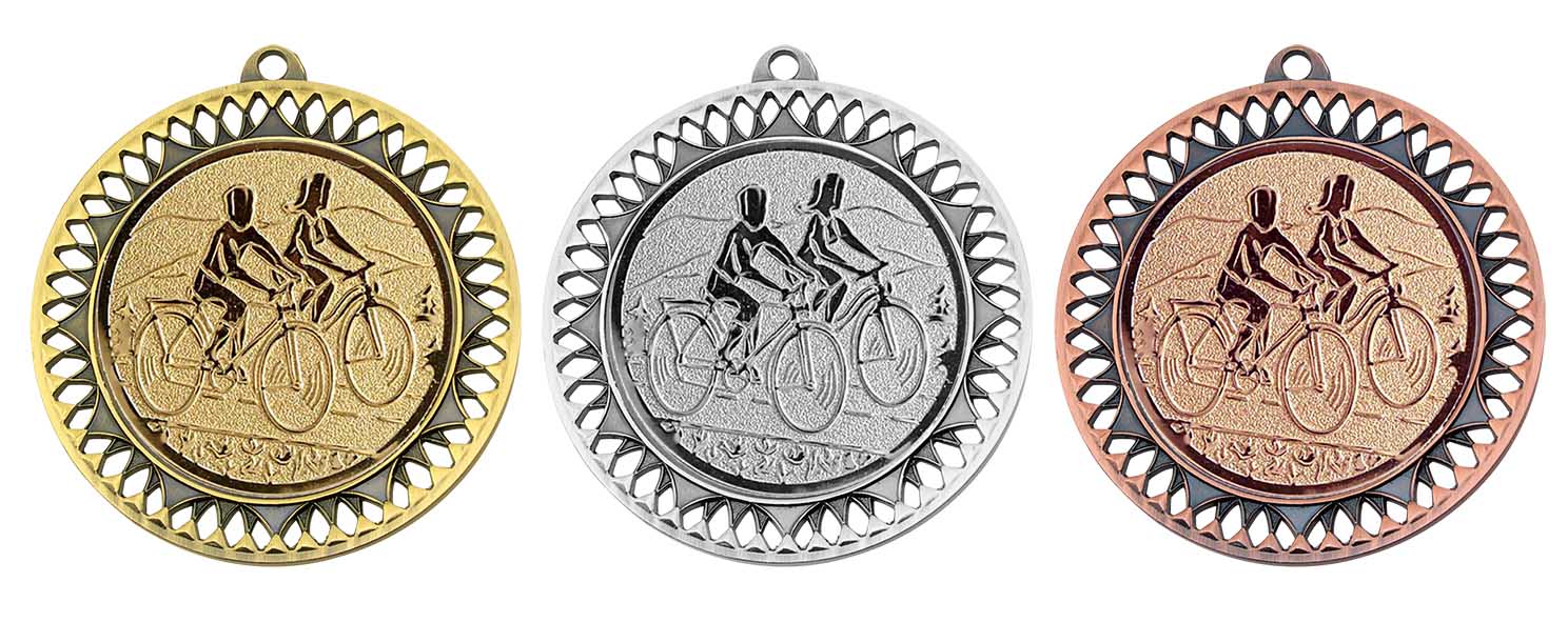 M051 Medaille goud-zilver-brons Ø 70 mm compleet